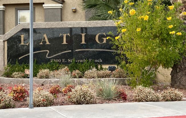 Gated community just minutes south of the strip, 2br/2bath, 2nd floor condo.