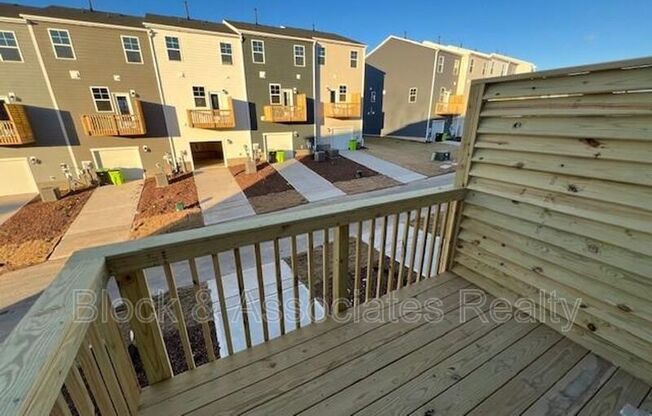 1854 WOODALL CREST DR