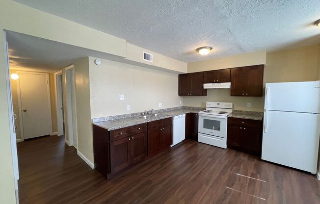 Main Plaza Apartments