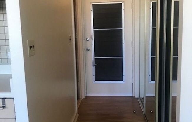 Studio, 1 bath, $1,550, Unit # #A 902