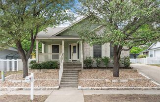 Single-Story 3 bedroom with massive garage space - Available now!