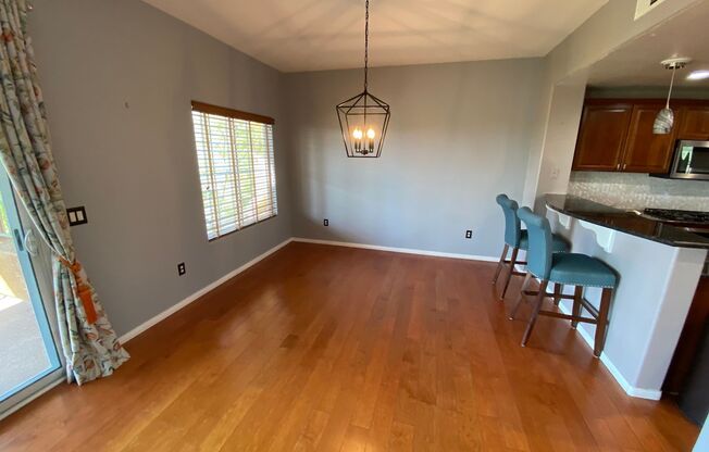 Wonderful 2 bed/2 bath Condo in Summerlin