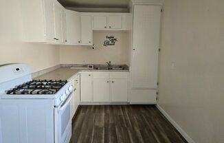 1 bed, 1 bath, 650 sqft, $1,725, Unit 5