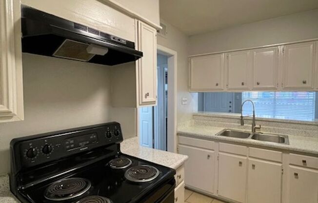 3 beds, 2 baths, 1,256 sqft, $1,550, Unit 12-1203 W/D