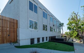 3168 Wabash Ave