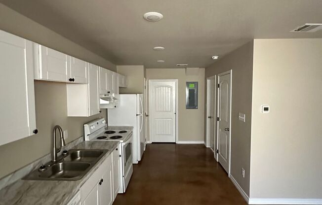 1 Bed/1 Bath