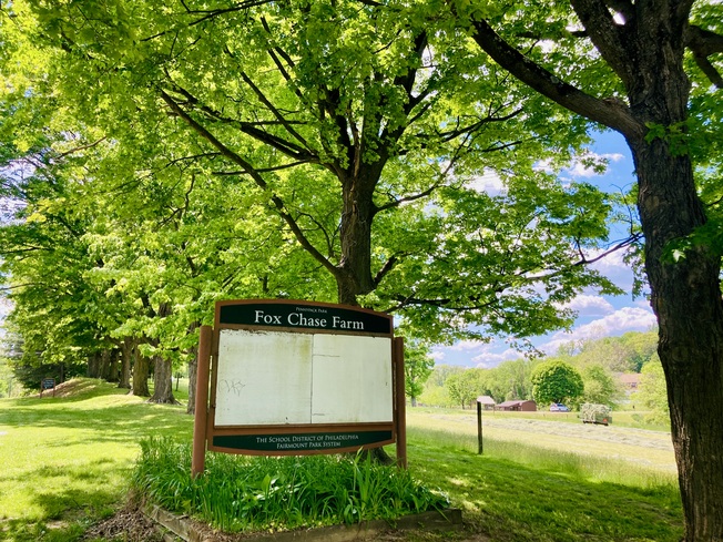 Fox Chase Farm Entrance