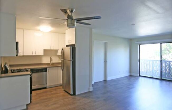 2 beds, 2 baths, $2,495, Unit #9