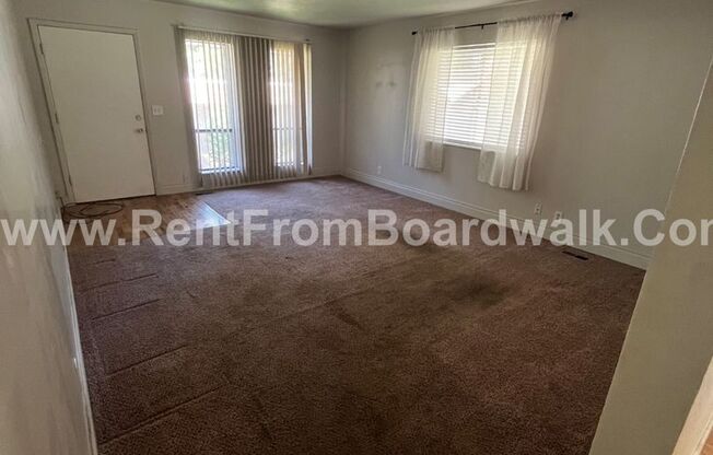 4 beds, 2 baths, 2,200 sqft, $1,995, Unit 1787 Lincoln Lane