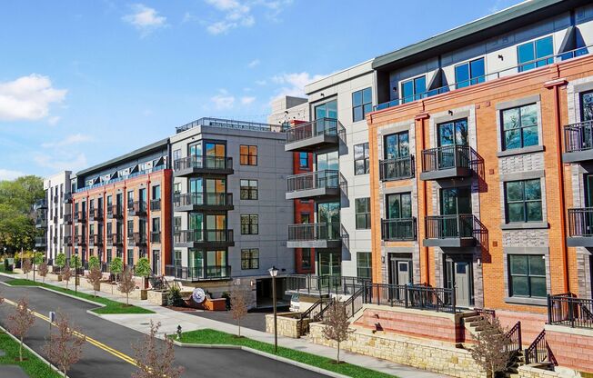 2 beds, 2 baths, $3,495, Unit 405