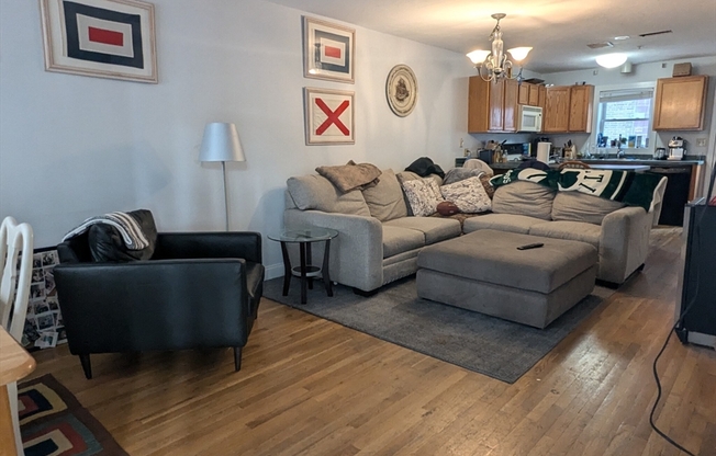 3 beds, 2.5 baths, 1,600 sqft, $4,500, Unit D