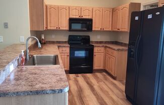 3 beds, 2 baths, $1,850