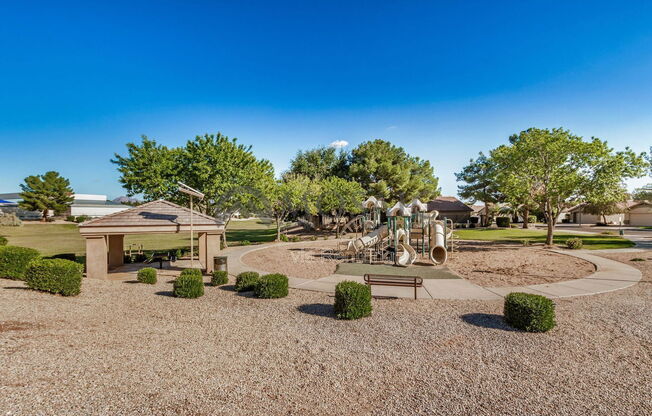 3 beds, 2 baths, 1,384 sqft, $1,750, Unit 1127