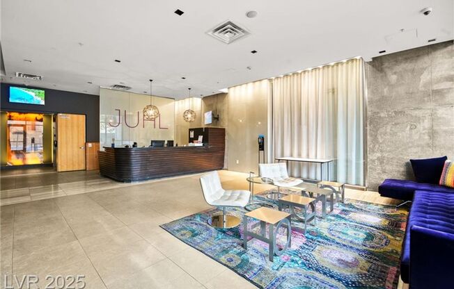 1 bed, 2 baths, $2,977, Unit Juhl Highrise