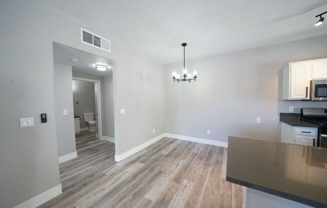 2 beds, 2 baths, $1,495, Unit Building 9
