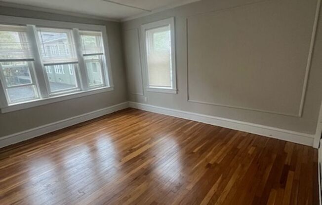 230 Fort Pleasant Ave / 62 Warner Street