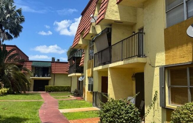 8003 W 6 Ave #K Hialeah FL ,33014
