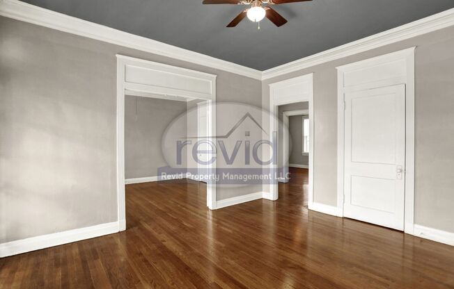 2 beds, 1 bath, 950 sqft, $995, Unit 308-2