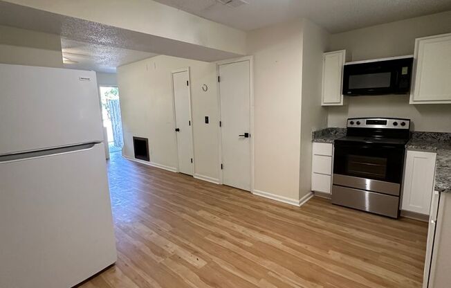 2 beds, 1.5 baths, $1,550