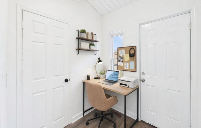 NEWLY REMODELED 2BED 1 BATH BI LEVEL WITH PATIO