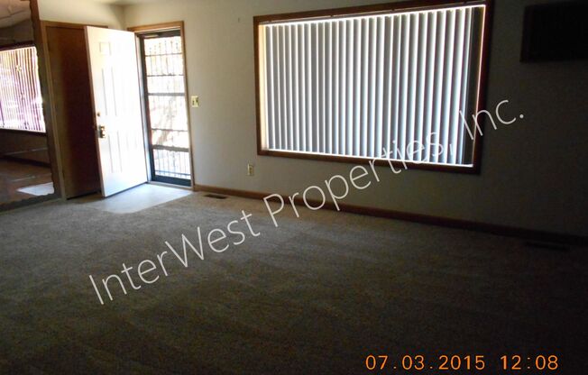 3 Bedroom Ranch Style on Cul De Saq with Fenced Yard, Wood Stove & Garage!
