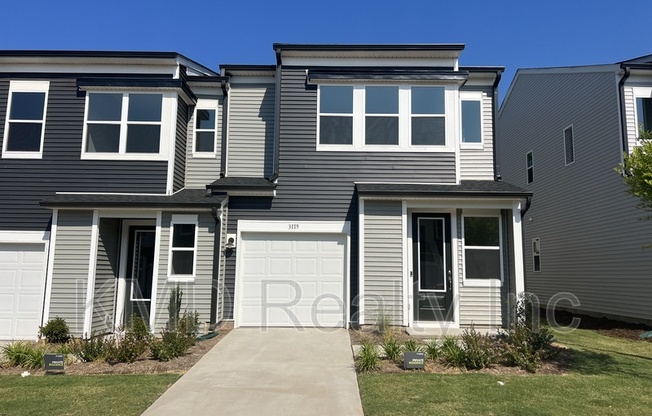 3119 HUTTON GDNS LN