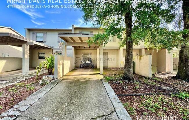 5216 TENNIS CT CIR