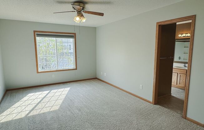 2 beds, 1.5 baths, $1,620