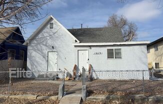 1015 W 13 ST