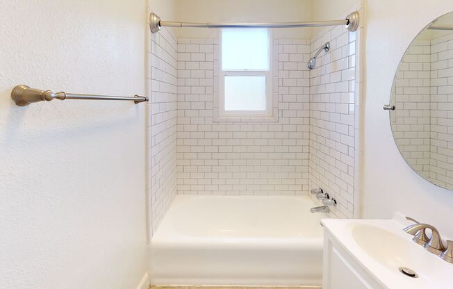 Studio, 1 bath, 400 sqft, $1,450, Unit 105