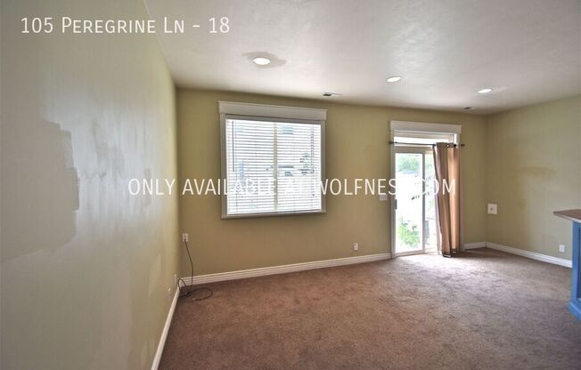 105 PEREGRINE LN