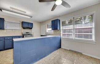 3 beds, 2 baths, 1,024 sqft, $1,050