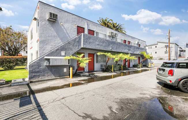 1125,1133 & 1137 W. 36th Place, Los Angeles, CA 90007