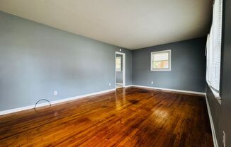 3 beds, 1 bath, $1,150