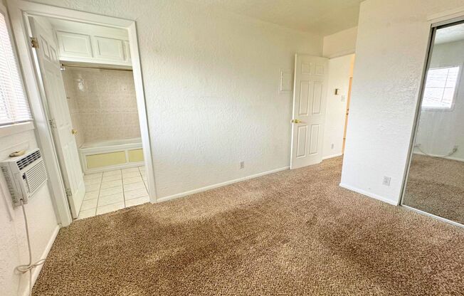 1 bed, 1 bath, 500 sqft, $675, Unit Unit 40