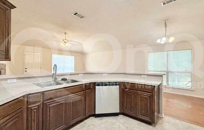 8001 MOURNING DOVE DR