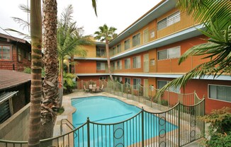 2 beds, 2 baths, 1,029 sqft, $2,595, Unit 06