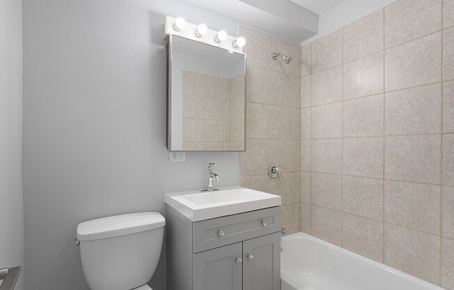 2 beds, 2 baths, 662 sqft, $2,150, Unit 306