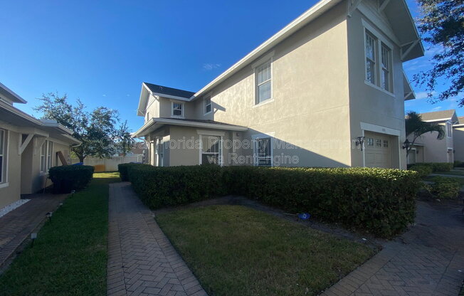 2076 CYPRESS BAY BLVD