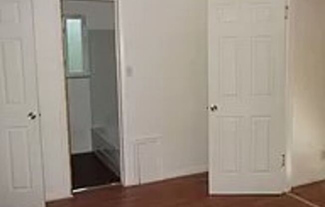 1 bed, 1 bath, $1,400