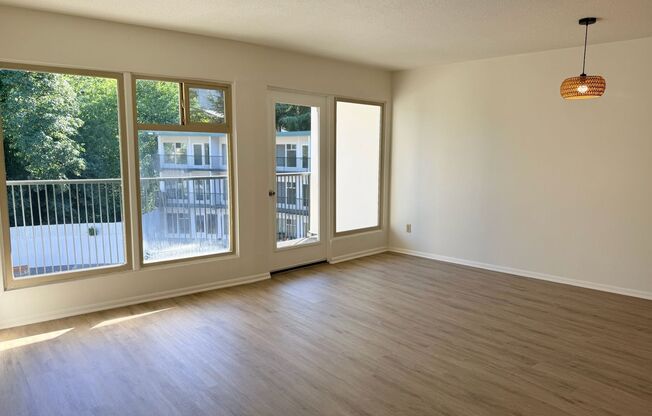 Studio, 1 bath, 534 sqft, $1,550, Unit 305