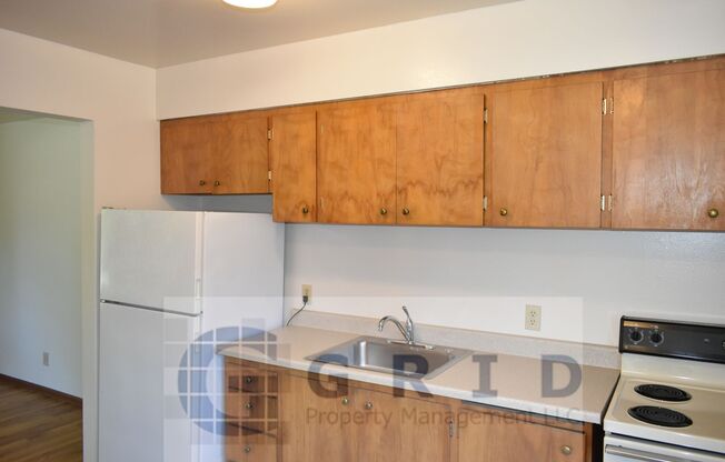 GPM650 - 7606-7618 NE Everett St (T1)