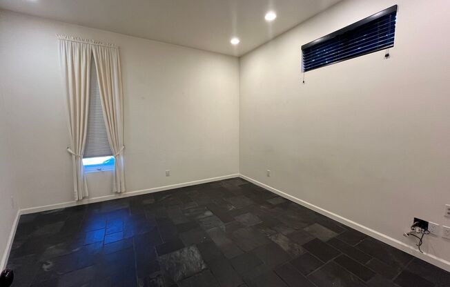 1 bed, 1 bath, $1,800