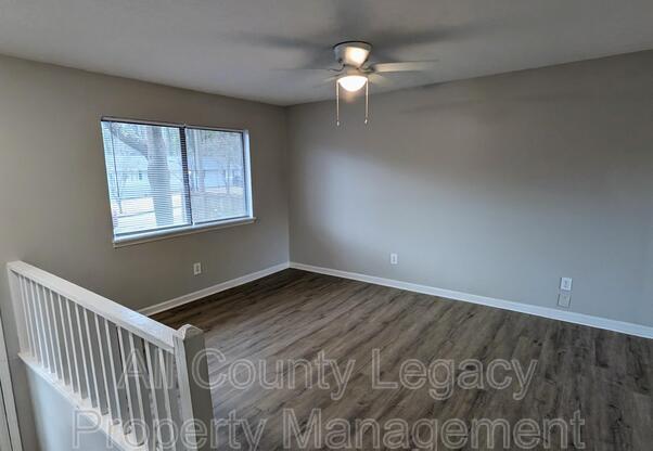 4460 DENISE DR