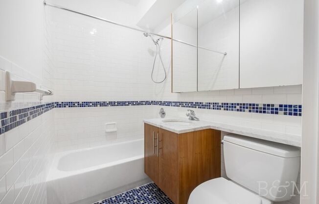 2 beds, 1 bath, 706 sqft, $4,800, Unit 6E