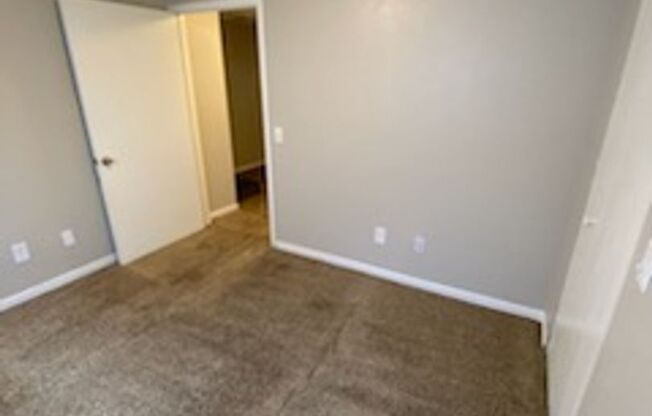 1 bed, 1 bath, 636 sqft, $710, Unit 507-107