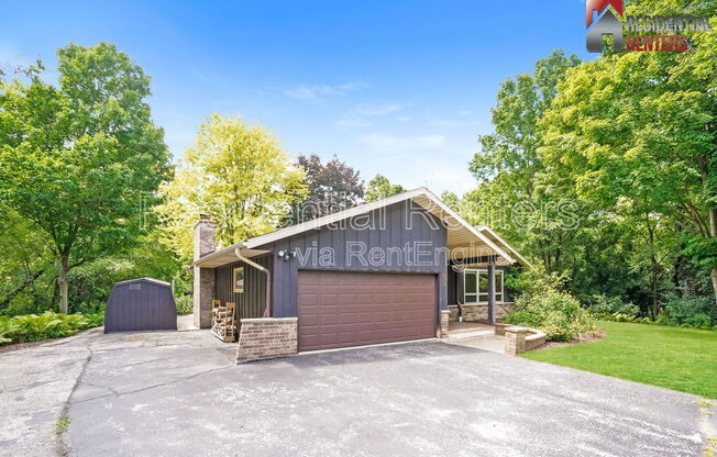 11539 N PARKVIEW DR