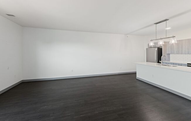 1 bed, 1 bath, 810 sqft, $1,799, Unit Unit 210
