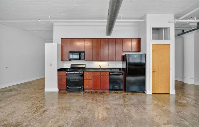 2 beds, 1 bath, 1,054 sqft, $1,225, Unit 110-407