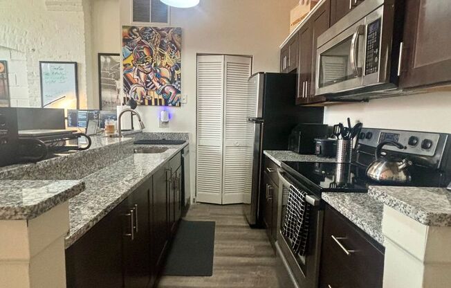 1 bed, 1 bath, 600 sqft, $1,599, Unit 413